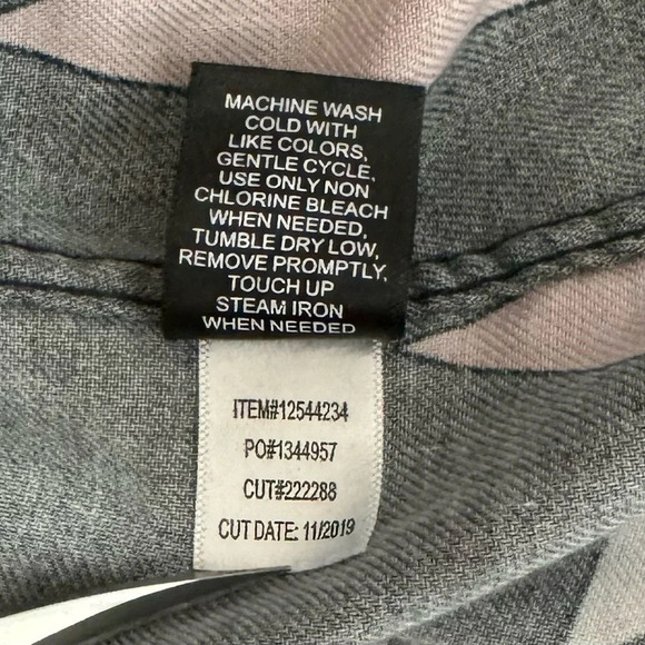 Torrid | Taylor Twill Button Up Shirt Button Up Relaxed Fit Rayon - Picture 9 of 13